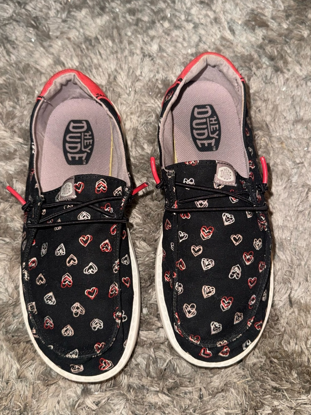 🖤❤️🤍 Hey Dude Wendy Youth Double Hearts Black Shoes Size 2